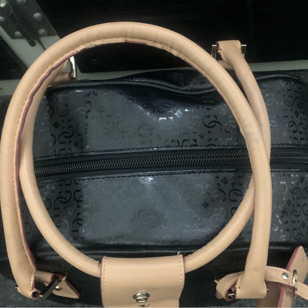 GUESS TRAVEL BAG